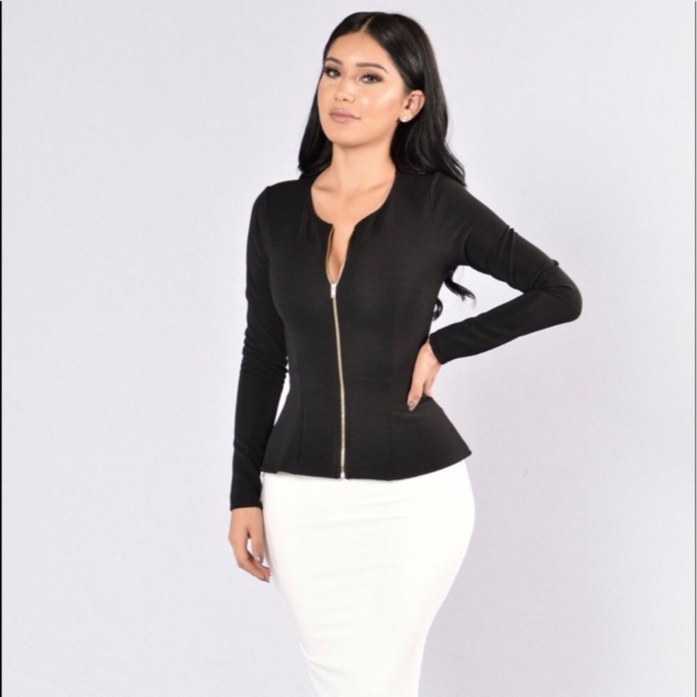 5 for $30 NWT peplum tip